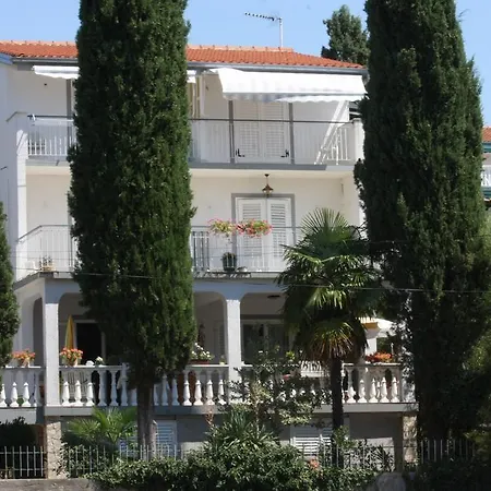 Apartments Villa Agatha Sveti Filip i Jakov Exterior photo